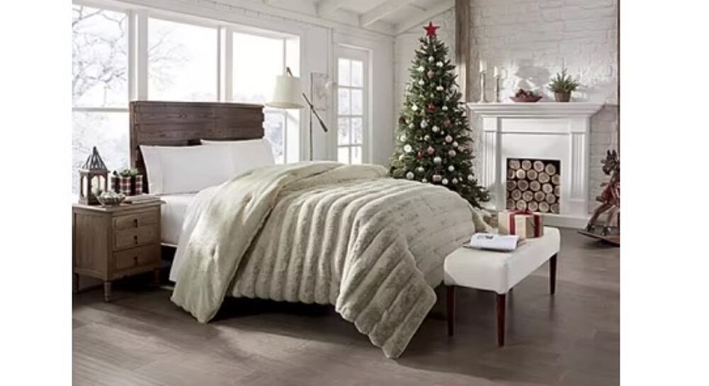 North Pole Trading Co. Reversible Carved Faux Fur Comforter King Coastal Gray